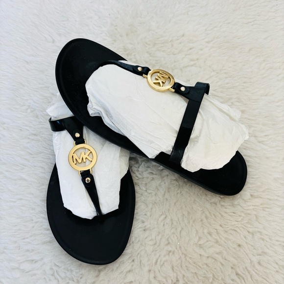 Michael Kors Black Jelly Plastic Flip Flops with Gold Emblem size 7.5 - Picture 6 of 9